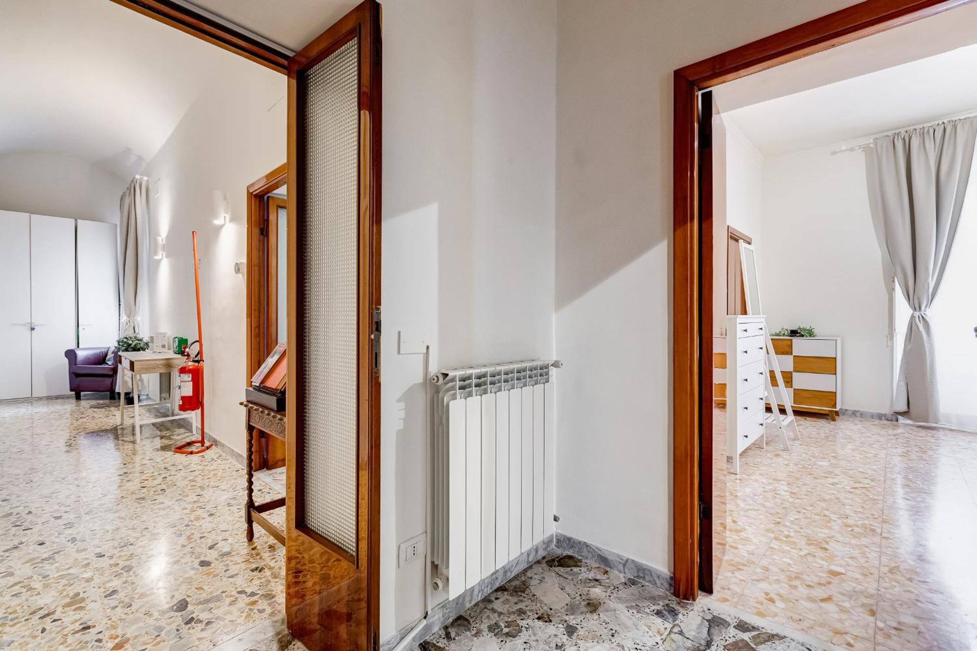 Vivilo Collection - San Vito View Apartment - 3 Bdr 2 Baths Rome Buitenkant foto