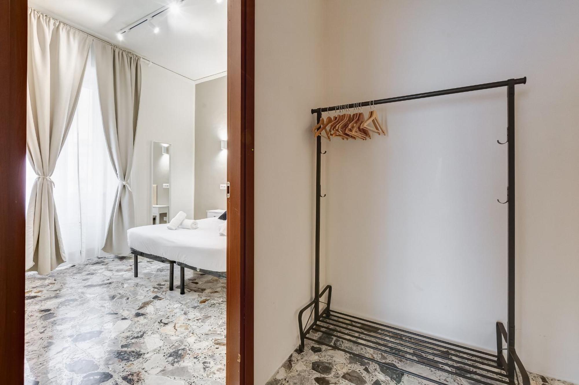 Vivilo Collection - San Vito View Apartment - 3 Bdr 2 Baths Rome Buitenkant foto