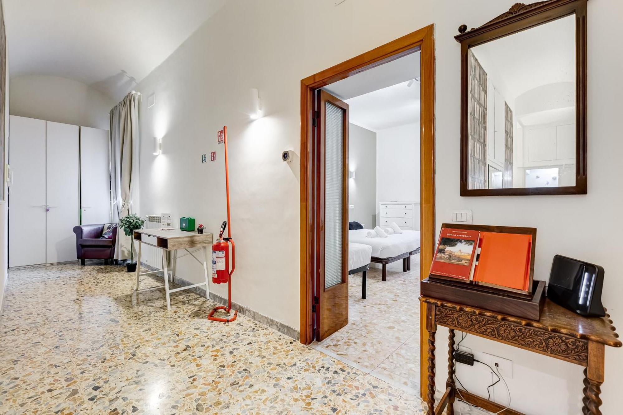 Vivilo Collection - San Vito View Apartment - 3 Bdr 2 Baths Rome Buitenkant foto