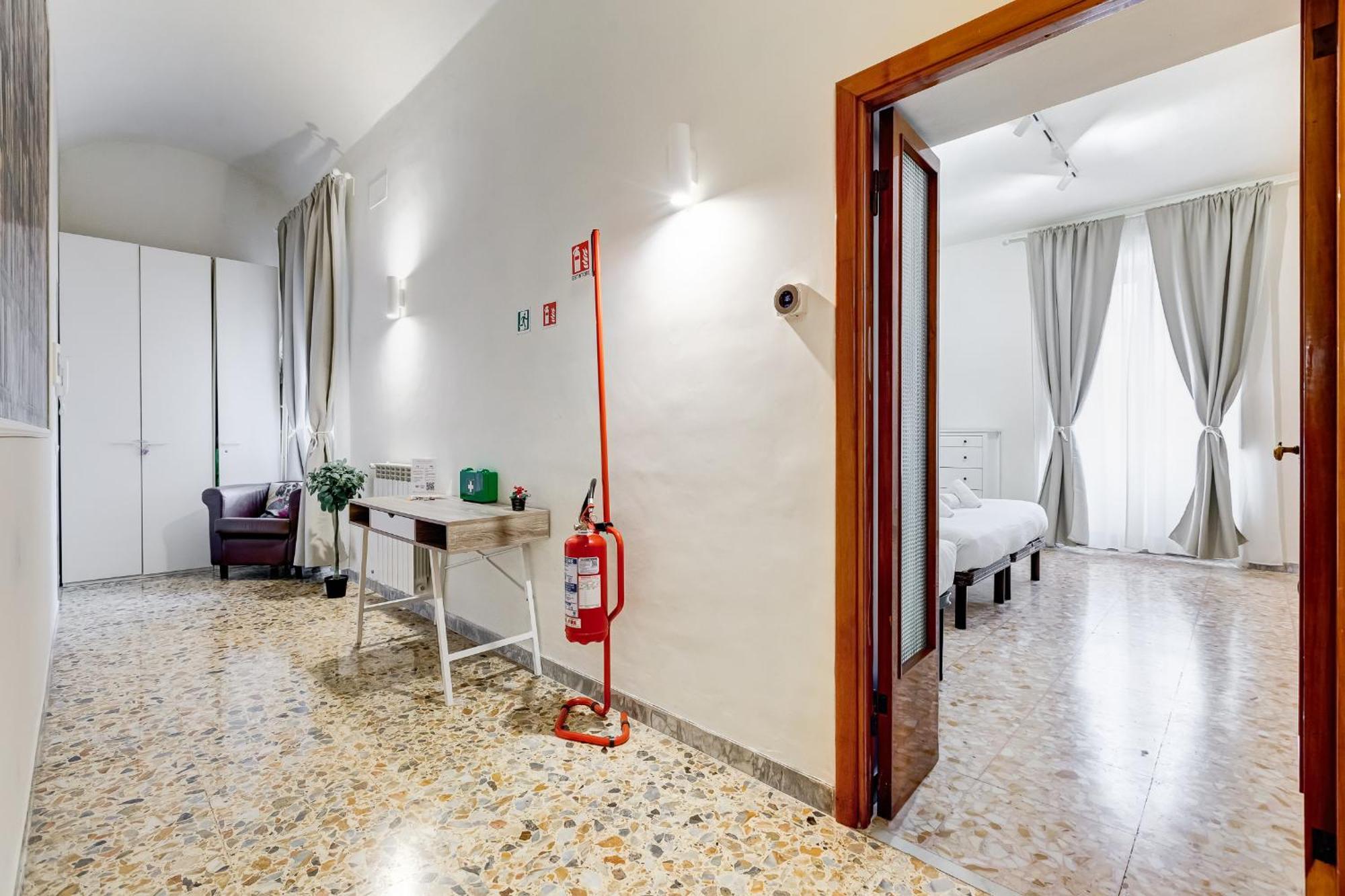 Vivilo Collection - San Vito View Apartment - 3 Bdr 2 Baths Rome Buitenkant foto