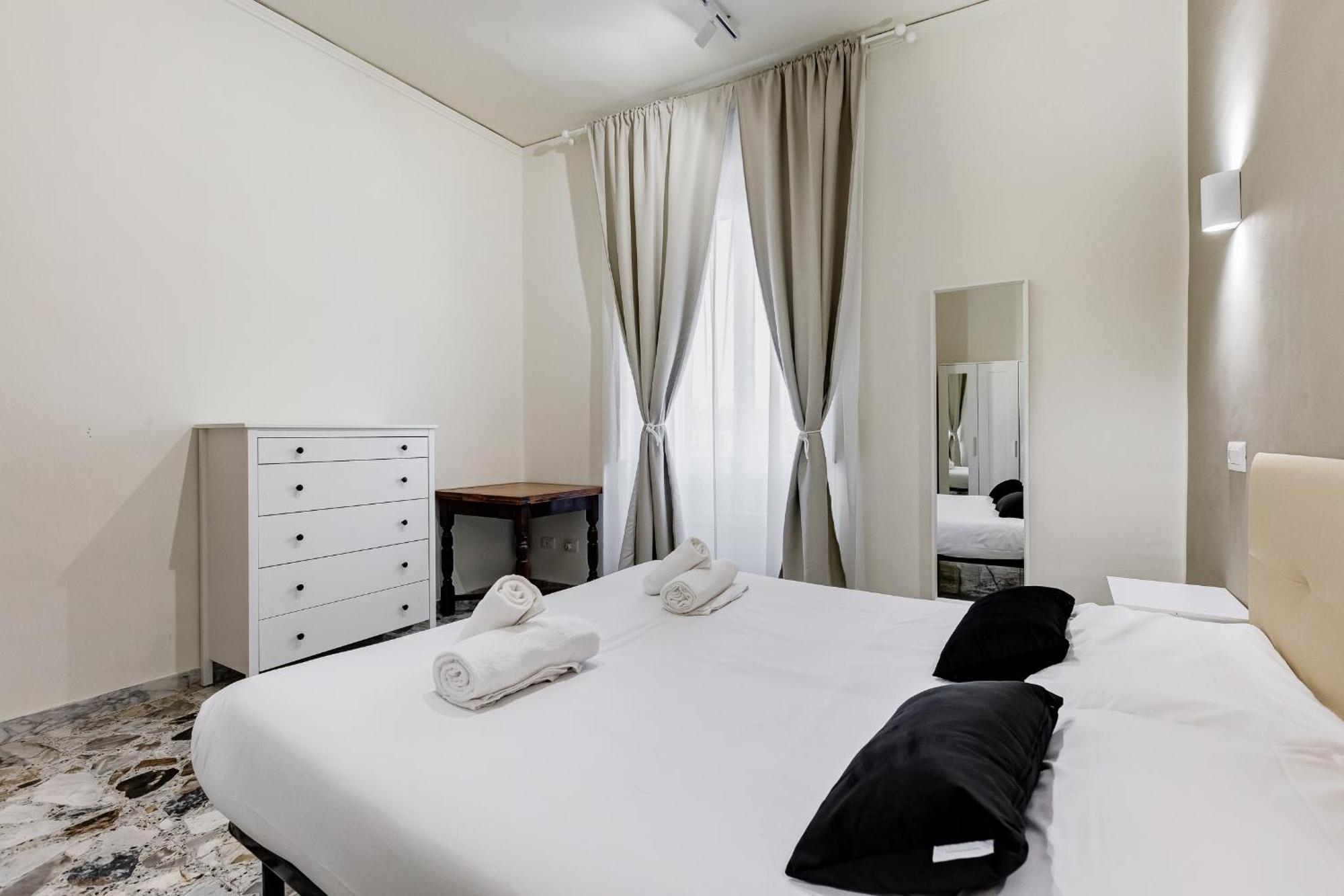Vivilo Collection - San Vito View Apartment - 3 Bdr 2 Baths Rome Buitenkant foto