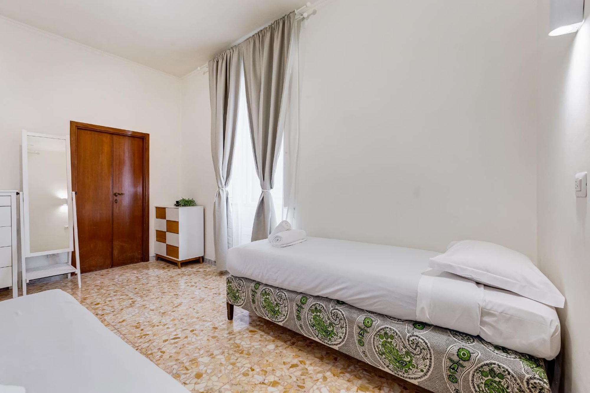 Vivilo Collection - San Vito View Apartment - 3 Bdr 2 Baths Rome Buitenkant foto